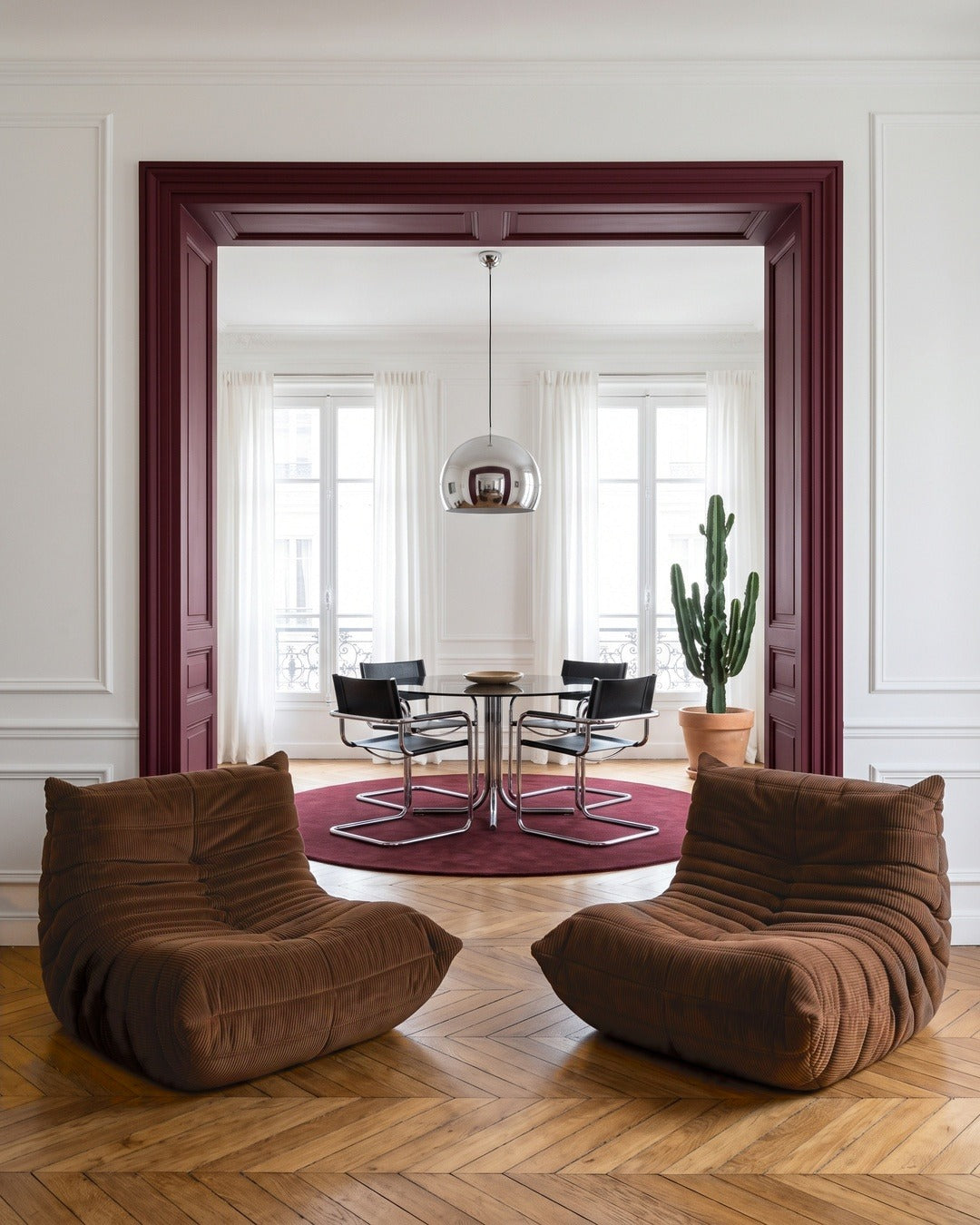 BALTAZAR velours côtelé chocolat, appartement parisien