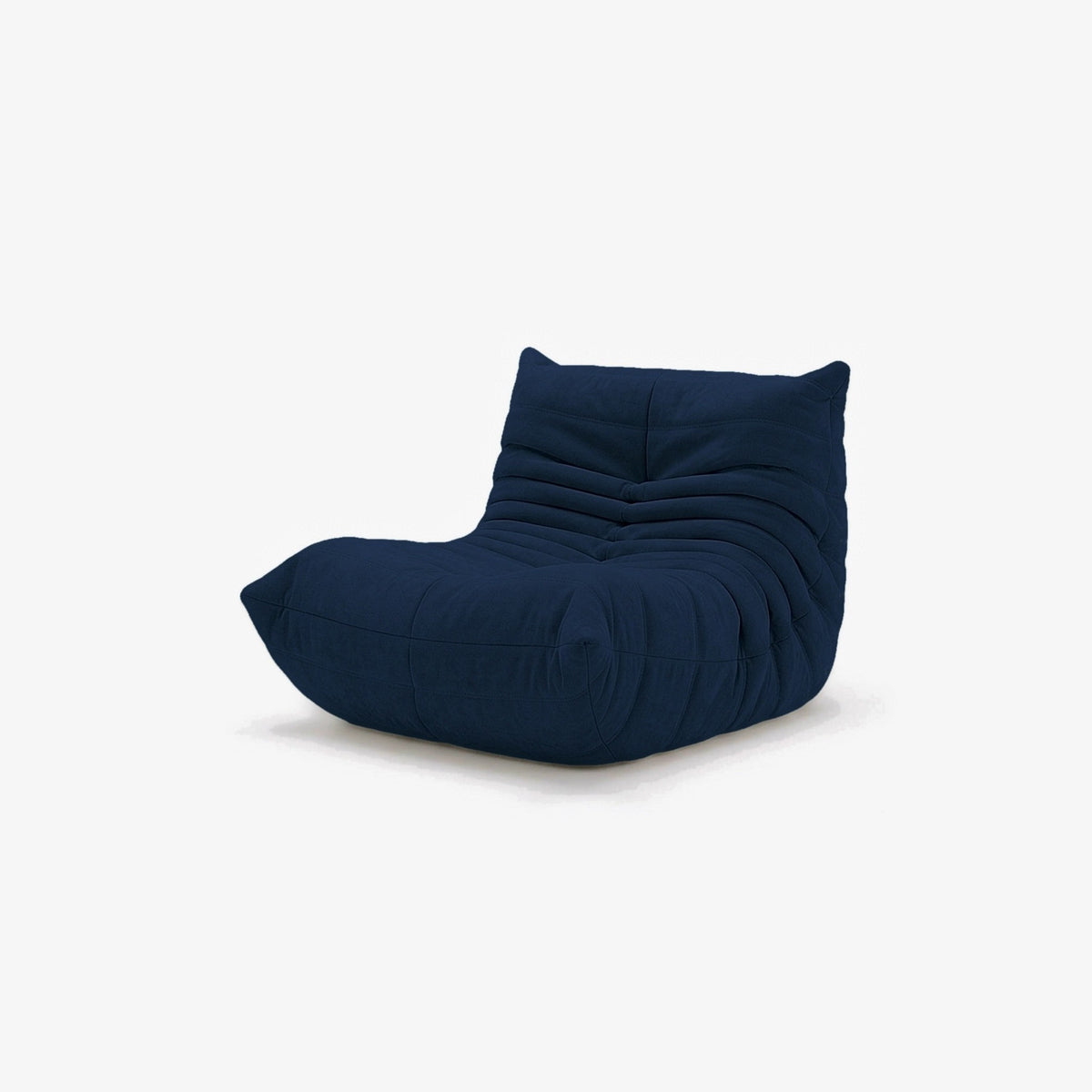 Fauteuil BALTAZAR effet daim Bleu nuit, vue de trois-quarts avant