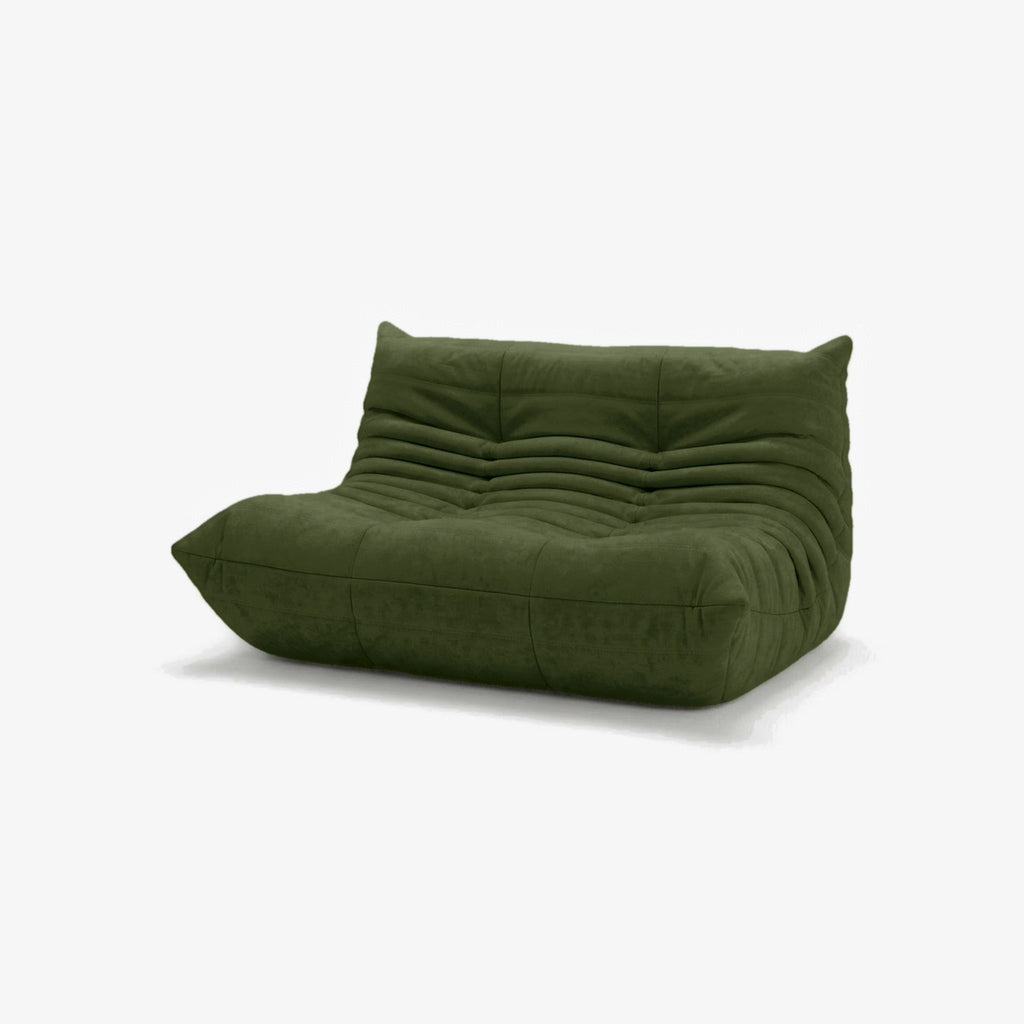 Canapé DIANA effet daim Olive, vue de trois-quarts avant droit